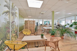 
                                                                                        Location
                                                                                         À louer – Bureaux privatifs et postes en coworking à La Ruche – Saint-Nazaire (44)