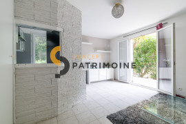 
                                                                                        Location
                                                                                         À LOUER – Charmant appartement 2 pièces meublé avec jardin privatif, parking et cave
