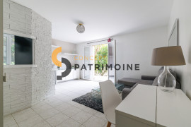 
                                                                                        Location
                                                                                         À LOUER – Charmant appartement 2 pièces meublé avec jardin privatif, parking et cave