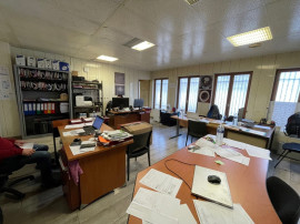 
                                                                                        Location
                                                                                         À louer – Entrepôt de 1 321 m² à Calais (62)
