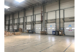 
                                                                                        Location
                                                                                         À louer – Entrepôt de 30 180 m² proche d'Orléans à Meung-sur-Loire – Loiret (45)