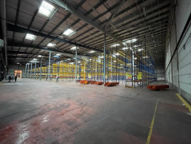 
                                                                                        Location
                                                                                         À louer – Entrepôt de 4 850 m² dans la Zone Marcel Doret à Calais – Pas-de-Calais (62)