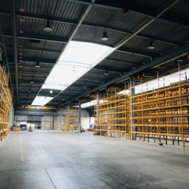 
                                                                                        Location
                                                                                         À  louer - entrepôts/ateliers de 3 491 m² en Saône-et-Loire (71)