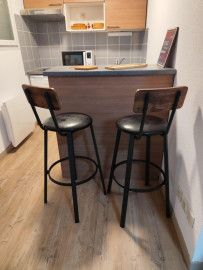 
                                                                                        Location
                                                                                         à Louer Joli Appartement meublé!