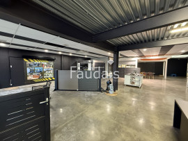 
                                                                                        Location
                                                                                         À LOUER   LOCAL COMMERCIAL ENTRÉE DE SAINT-LÔ