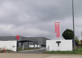 
                                                                                        Vente
                                                                                         À louer – Local d'activités de 1 439 m² à Saint-Martin-sur-le-Pré – Marne (51)