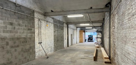 
                                                                                        Location
                                                                                         À louer – Local d'Activités de 180 m² au nord de Rouen – Seine-Maritime (76)