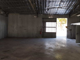 
                                                                                        Location
                                                                                         À louer – Local d'activités de 240 m² à Les Mées – Alpes-de-Haute-Provence (04)