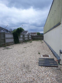 
                                                                                        Location
                                                                                         À louer – Local d'Activités de 300 m² au sud de Rouen – Seine-Maritime (76)