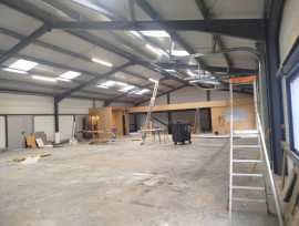 
                                                                                        Location
                                                                                         À louer – Local d'activités de 336 m² à Vierzon – Cher (18)