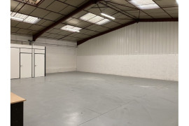 
                                                                                        Location
                                                                                         À louer – Local d'activités de 432 m² à Gasville-Oisème – Eure-et-Loir (28)