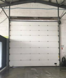 
                                                                                        Location
                                                                                         À louer – Local d'activités de 500 m² à Vedène – Vaucluse (84)