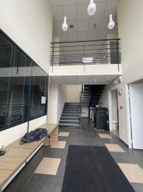 
                                                                                        Location
                                                                                         À louer – Local d'activités de 700 m² dans la Zone d'activités Marcel Doret à Calais (62)