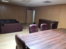 
                                                                                        Location
                                                                                         À louer ou à vendre – Entrepôt industriel de 2 400 m² à Calais – Pas-de-Calais (62)