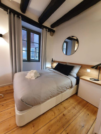 
                                                                                        Location
                                                                                         À louer situation exceptionnelle centre ville