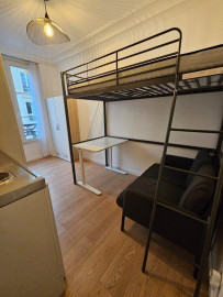 
                                                                                        Location
                                                                                         À louer Studio 9m2 75009 Paris