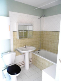 
                                                                                        Location
                                                                                         A louer Studio Lyon 3em