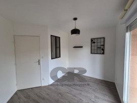 
                                                                                        Location
                                                                                         a louer studio - metz plantieres