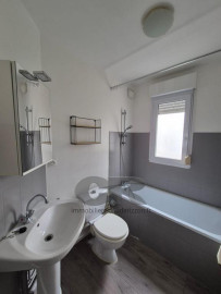 
                                                                                        Location
                                                                                         a louer studio - metz plantieres