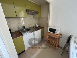 
                                                                                        Location
                                                                                         a louer studio meublé