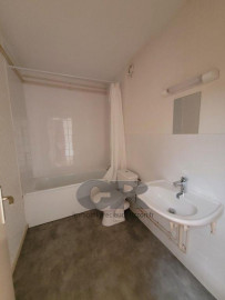 
                                                                                        Location
                                                                                         a  louer studio secteur artem