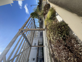 
                                                                                        Location
                                                                                         À louer – Superbe T2 meublé de 40 m² avec loggia