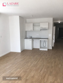 
                                                                                        Location
                                                                                         A LOUER T2 avec parking