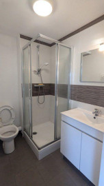 
                                                                                        Location
                                                                                         À louer T2 de 30m2