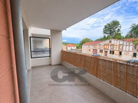 
                                                                                        Location
                                                                                         A LOUER - T2 meublé - ROZERIEULLES