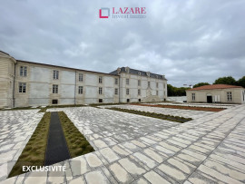 
                                                                                        Location
                                                                                         A LOUER T2 refait à neuf avec parking