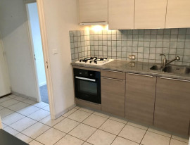 
                                                                                        Location
                                                                                         A louer t3