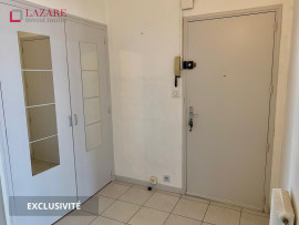 
                                                                                        Location
                                                                                         A LOUER T3 avec parking et cave