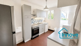 
                                                                                        Location
                                                                                         À louer - T3 meublé de 85m² - Avec parking
