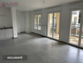 
                                                                                        Location
                                                                                         A LOUER T3 récent avec 2 parkings