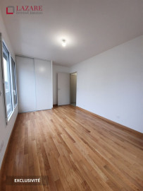 
                                                                                        Location
                                                                                         A LOUER T3 récent avec garage fermé