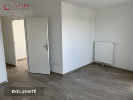 
                                                                                        Location
                                                                                         A LOUER T3 récent avec parking