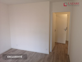 
                                                                                        Location
                                                                                         A LOUER T3 récent avec parking et cave