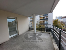 
                                                                                        Location
                                                                                         a louer - t3bis - metz sablon