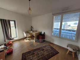 
                                                                                        Location
                                                                                         A LOUER T6 DUPLEX - METZ AMPHITHEATRE