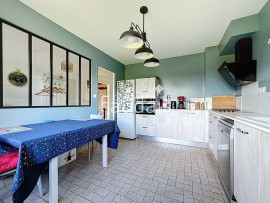 
                                                                                        Vente
                                                                                         A PERIERS Maison avec vie de plain pied 