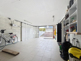 
                                                                                        Vente
                                                                                         A PERIERS Maison avec vie de plain pied 