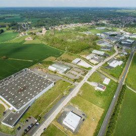 
                                                                                        Vente
                                                                                         À vendre – 16,7 hectares de Terrains Industriels divisibles à proximité de Vierzon – Indre (36)