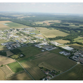 
                                                                        Vente
                                                                         À vendre - 90 hectates de terrains industriels  à Amboise - Indre-et-Loire (37)