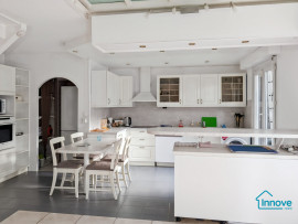 Vente
À vendre à Champs-Sur-Marne – Duplex 5 pièces lumineux av