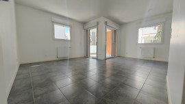 
                                                                                        Vente
                                                                                         À Vendre – Appartement 3 pièces avec balcon – 64 m² – Grenoble