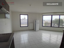Vente
A VENDRE APPT T3 LUMINEUX AVEC 2 PARKINGS