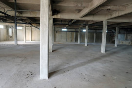 
                                                                                        Vente
                                                                                         À vendre – Bâtiment Agroalimentaire de 1 600 m² à Charleville-Mézières – Ardennes (08)