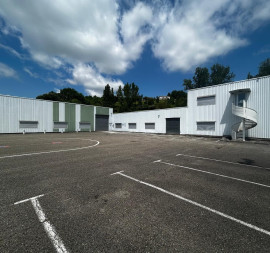 
                                                                                        Vente
                                                                                         À vendre – Bâtiment industriel de 6 500 m² à Lafrançaise –  Tarn-et-Garonne (82)