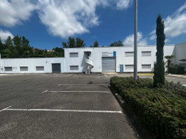 
                                                                                        Vente
                                                                                         À vendre – Bâtiment industriel de 6 500 m² à Lafrançaise –  Tarn-et-Garonne (82)