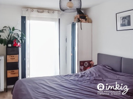 
                                                                                        Vente
                                                                                         À vendre – Bel appartement 3 pièces, récent balcon